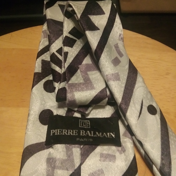 Pierre Balmain neck tie - Picture 2 of 3